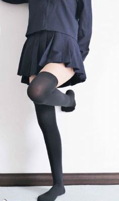 午夜精品在线免费观看