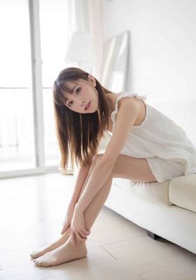 掀起妈妈裙子挺进去