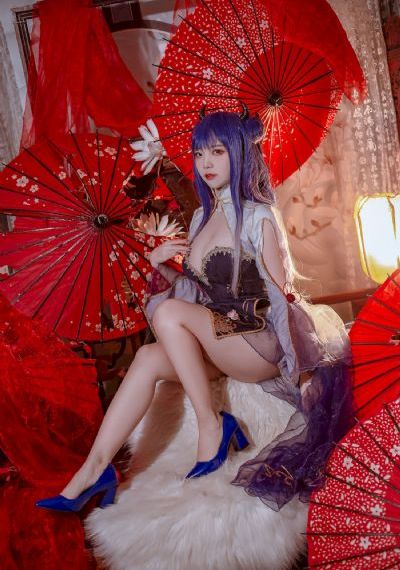 在线偷拍女厕嘘嘘