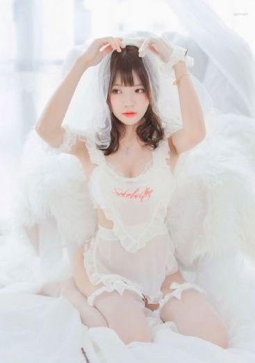 《乳色吐息》免费