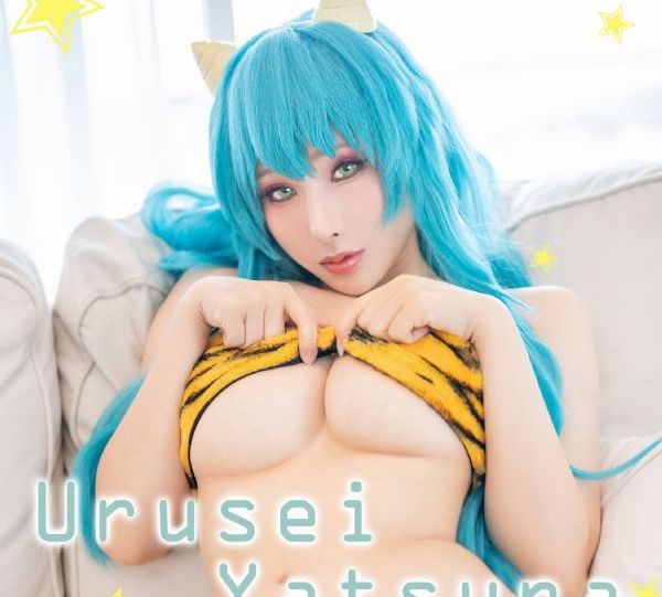 少妇羞涩呻吟乳沟偷拍视频