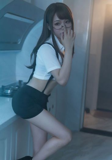 公交车揉捏大乳呻吟喘娇在线观看